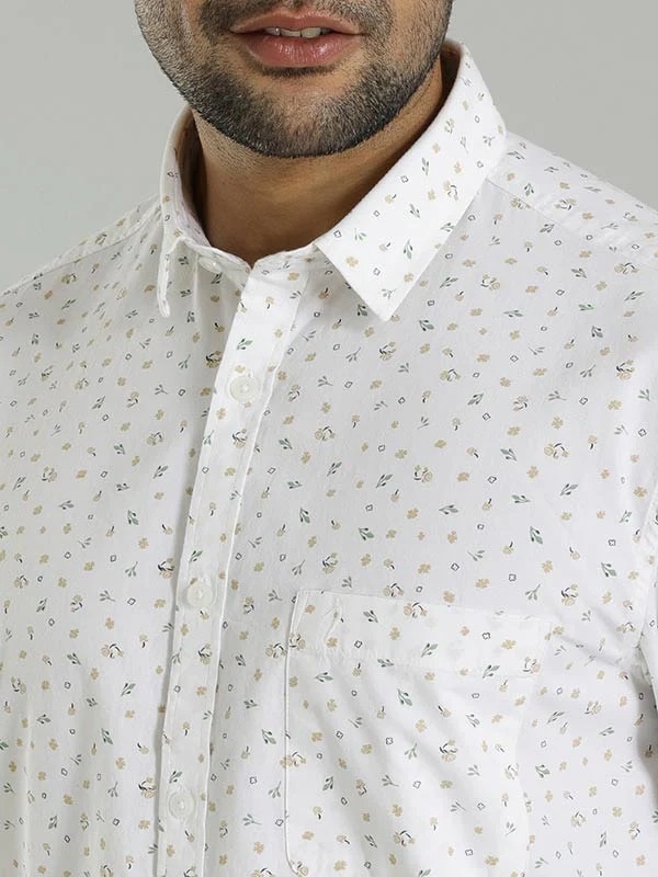Indian Terrain Men's Regular Fit Half Sleeve All Over Print White Shirt